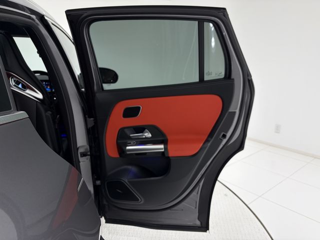 MERCEDES BENZ MERCEDES AMG GLA class 2024