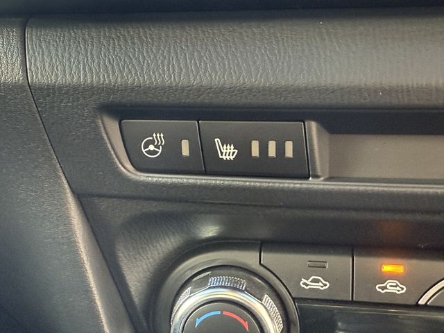 MAZDA AXELA sedan 2016