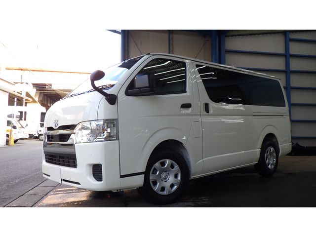 TOYOTA HIACE van 1.15t 2WD 2025