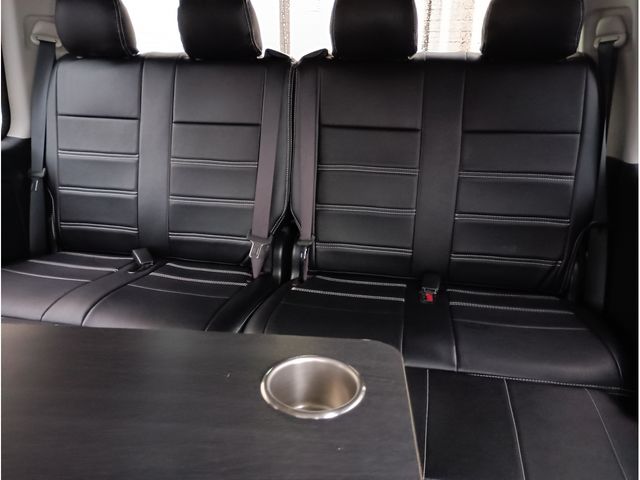 TOYOTA HIACE wagon 2017