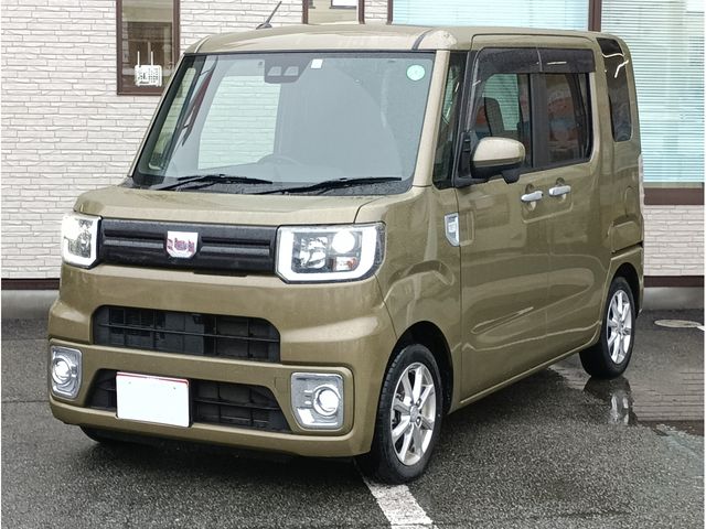 DAIHATSU WAKE 2021