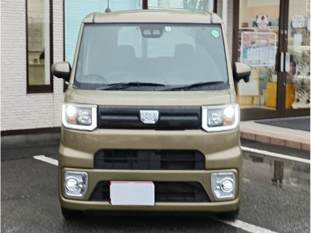 DAIHATSU WAKE 2021