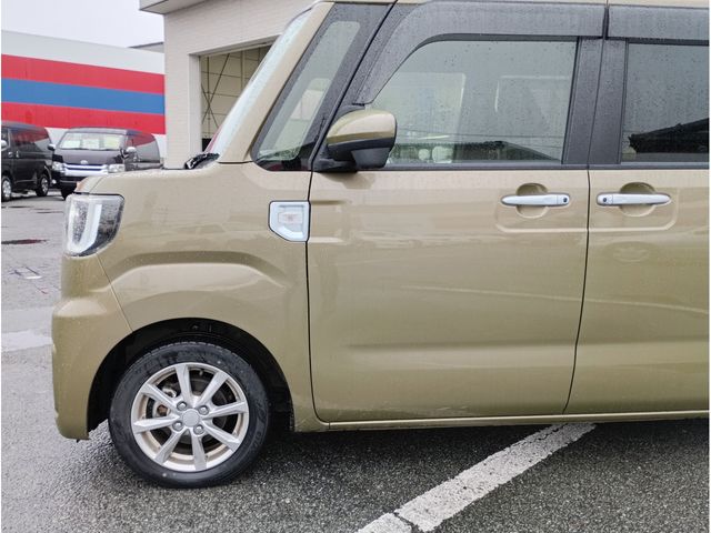 DAIHATSU WAKE 2021