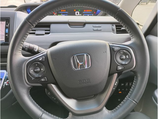 HONDA FREED plus HYBRID 2018