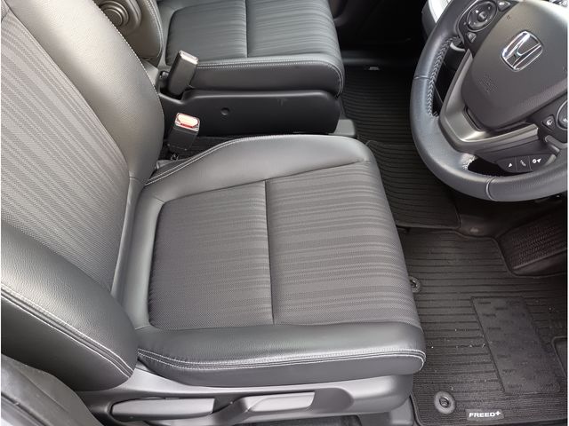 HONDA FREED plus HYBRID 2018