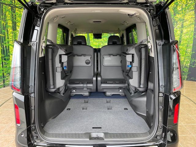 NISSAN SERENA  WG 2023