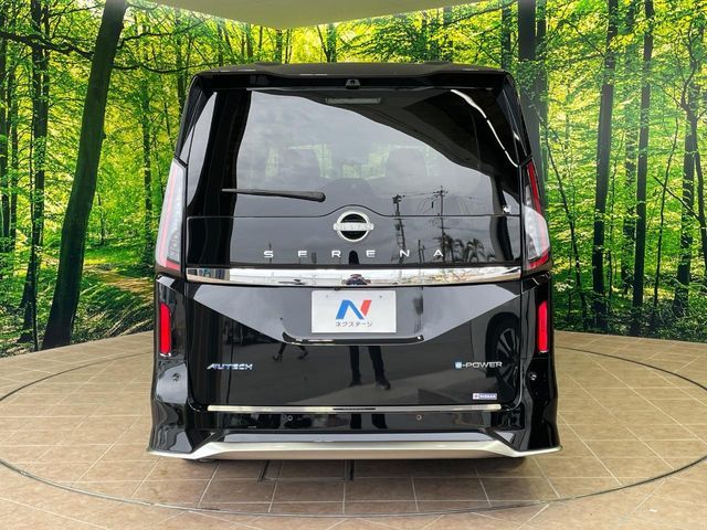 NISSAN SERENA  WG 2023