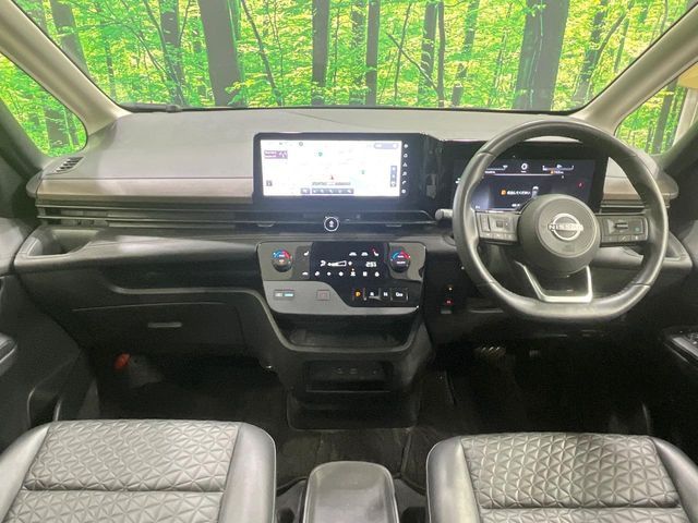 NISSAN SERENA  WG 2024