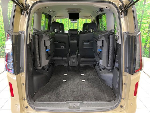 NISSAN SERENA  WG 2024