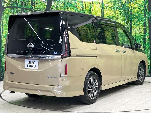 NISSAN SERENA  WG 2024