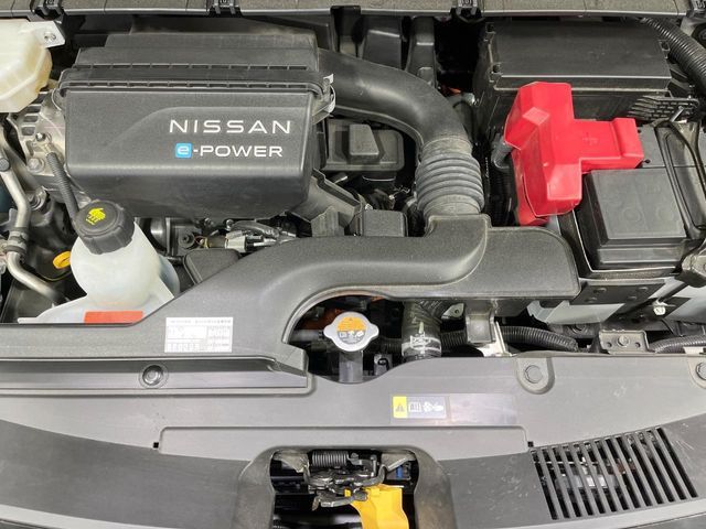 NISSAN SERENA  WG 2024