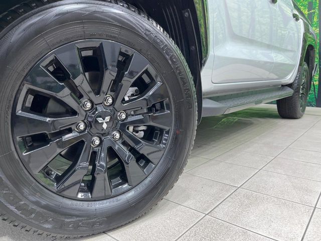 MITSUBISHI TRITON 2024