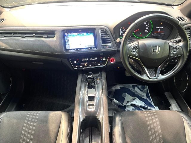 HONDA VEZEL HYBRID 2020