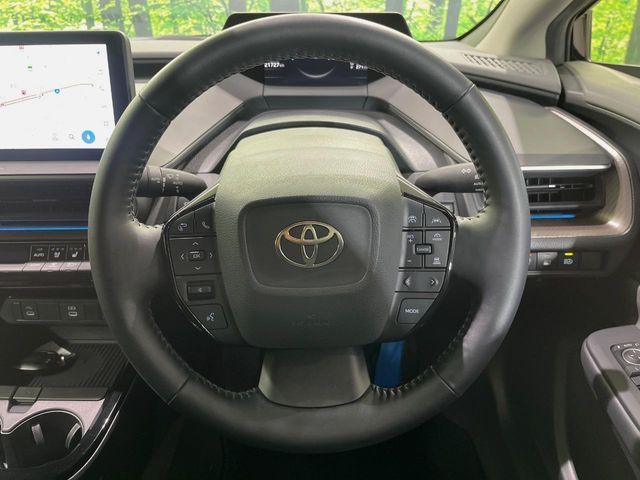TOYOTA PRIUS PHV 2023