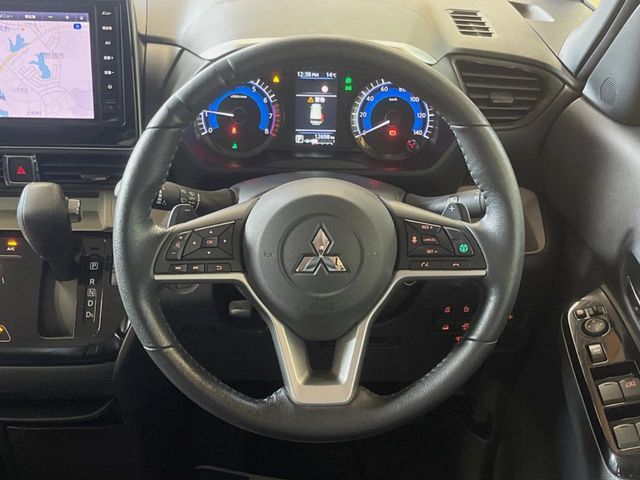 MITSUBISHI DELICA MINI 2023