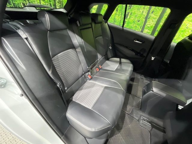 TOYOTA COROLLA TOURING HYBRID 2023