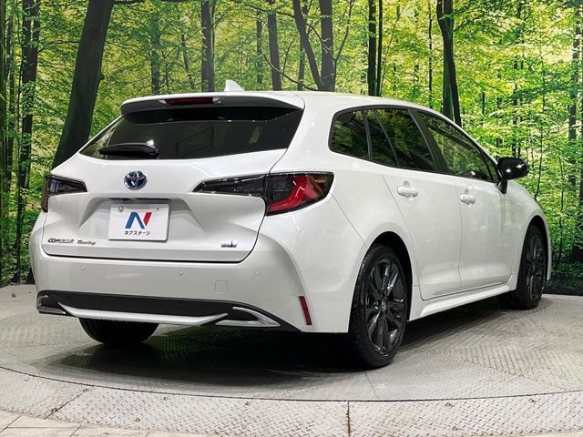 TOYOTA COROLLA TOURING HYBRID 2023