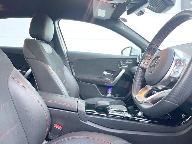 MERCEDES BENZ MERCEDES BENZ A class sedan 2023