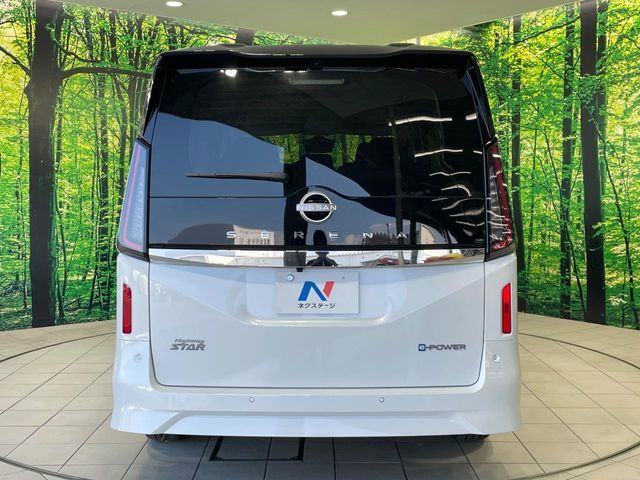 NISSAN SERENA  WG 2024