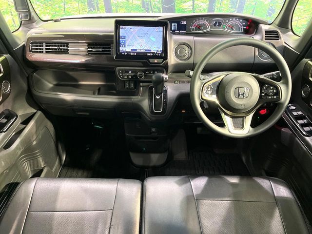 HONDA N BOX CUSTOM 2019