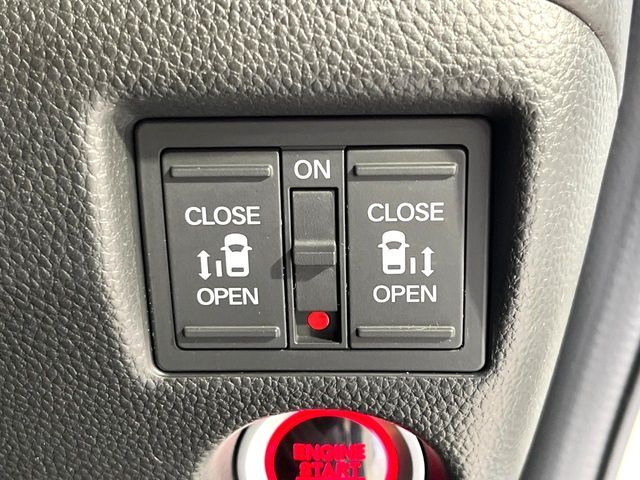 HONDA N BOX CUSTOM 2019