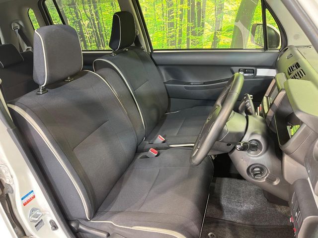 DAIHATSU MOVE CONTE CUSTOM 2015