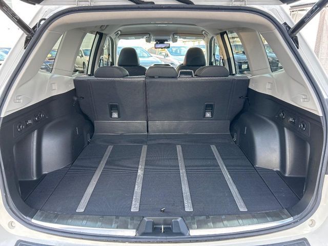 SUBARU FORESTER 2018