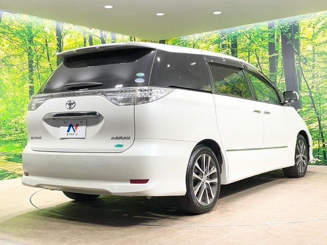 TOYOTA ESTIMA 2015