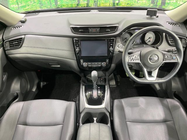 NISSAN X-TRAIL 4WD 2019