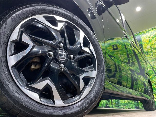 HONDA N BOX CUSTOM 2019