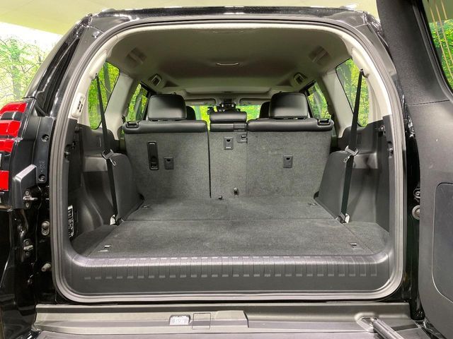 TOYOTA LANDCRUISER PRADO 2023