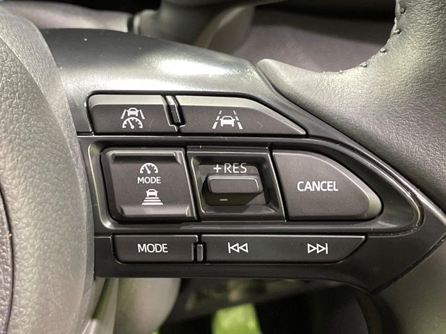 TOYOTA YARIS CROSS 2025