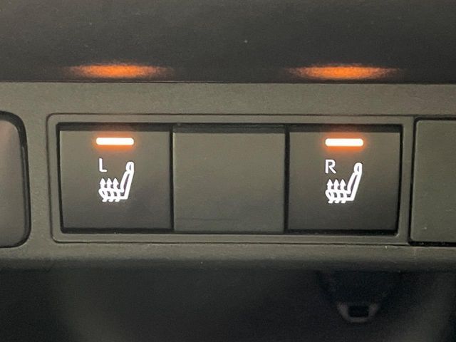 TOYOTA YARIS CROSS 2025