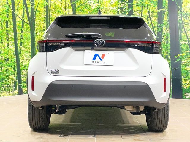 TOYOTA YARIS CROSS 2025