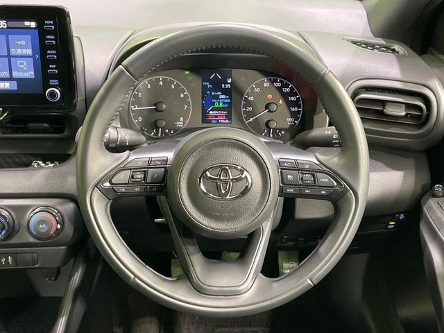 TOYOTA YARIS 2023