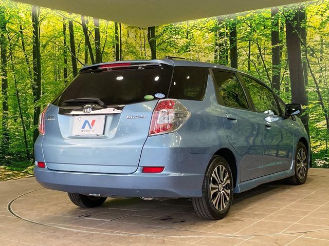HONDA FIT SHUTTLE HYBRID 2014
