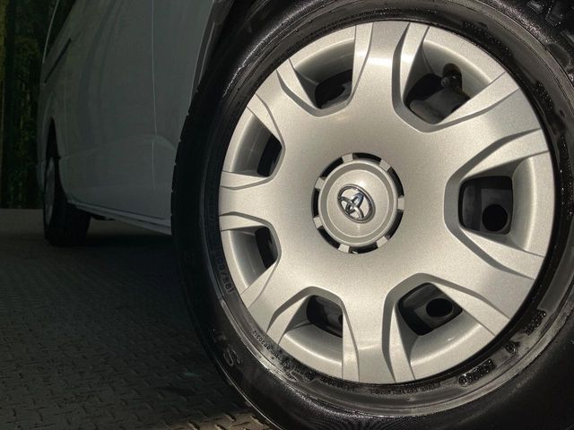 TOYOTA HIACE van 2WD 2024