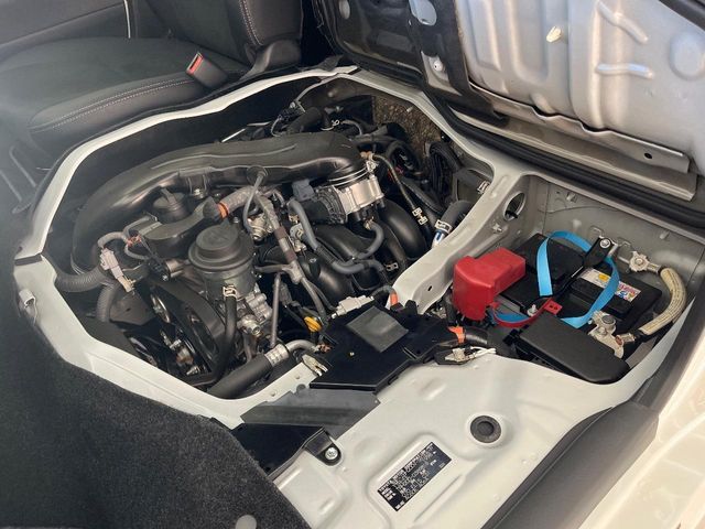 TOYOTA HIACE van 2WD 2024