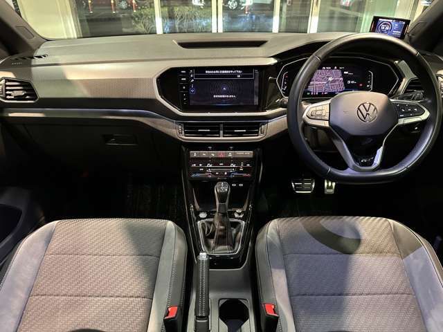 VOLKSWAGEN VOLKSWAGEN T-Cross 2023