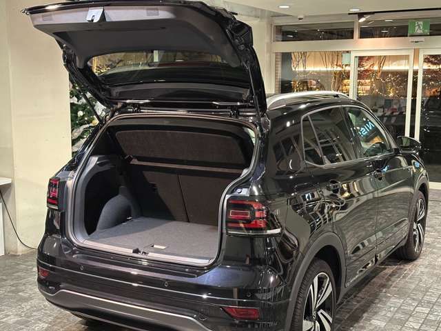 VOLKSWAGEN VOLKSWAGEN T-Cross 2023