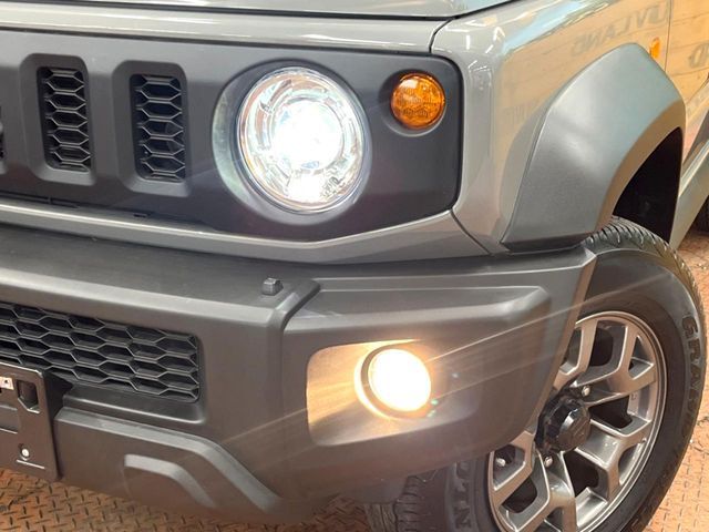 SUZUKI JIMNY SIERRA 2023