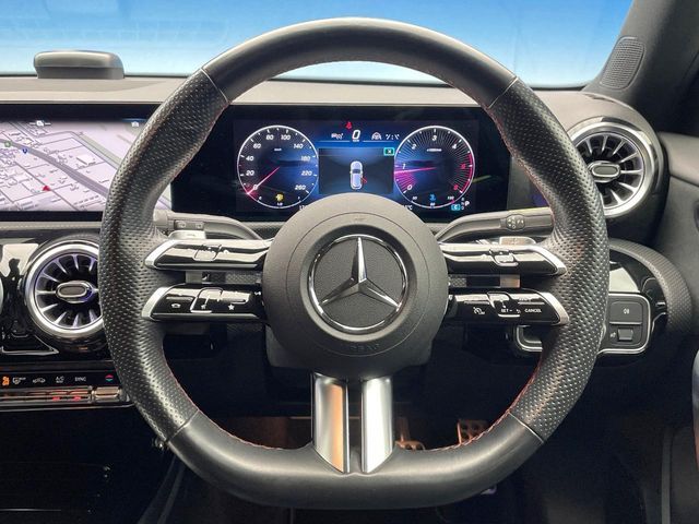 MERCEDES BENZ MERCEDES BENZ A class 2023