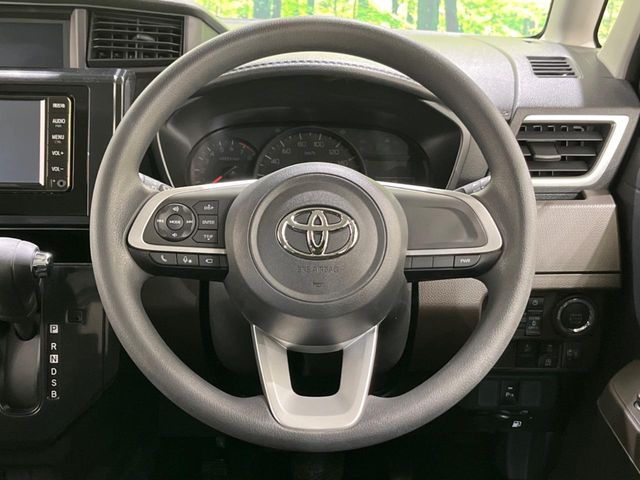 TOYOTA ROOMY 2023
