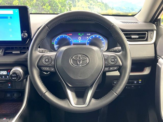 TOYOTA RAV4 4WD 2023