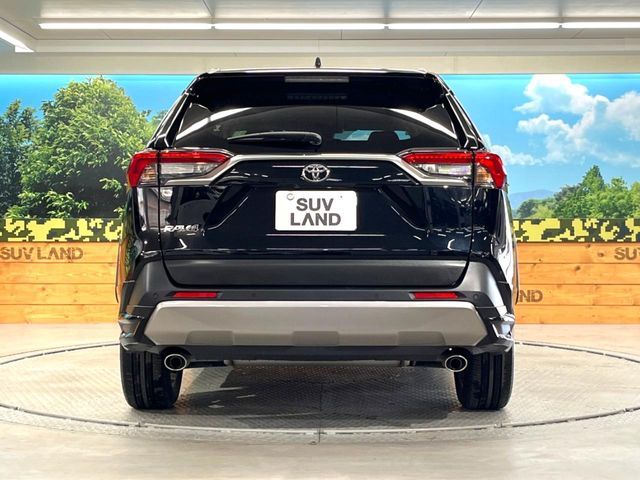 TOYOTA RAV4 4WD 2023