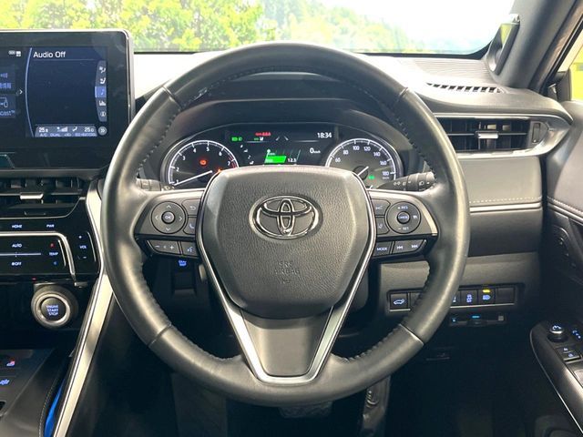 TOYOTA HARRIER 2WD 2022