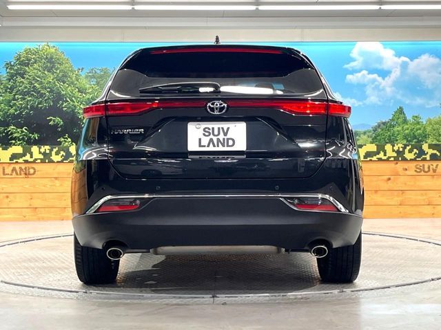 TOYOTA HARRIER 2WD 2022