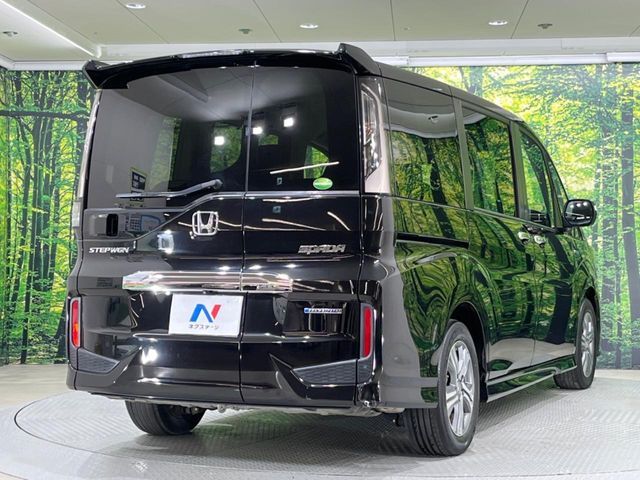 HONDA STEPWAGON SPADA HYBRID 2018