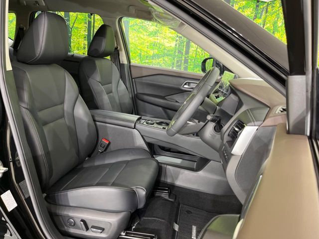 NISSAN X-TRAIL HYBRID 4WD 2024