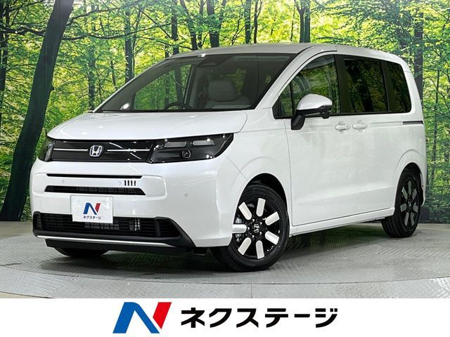 HONDA FREED e:HEV 2025